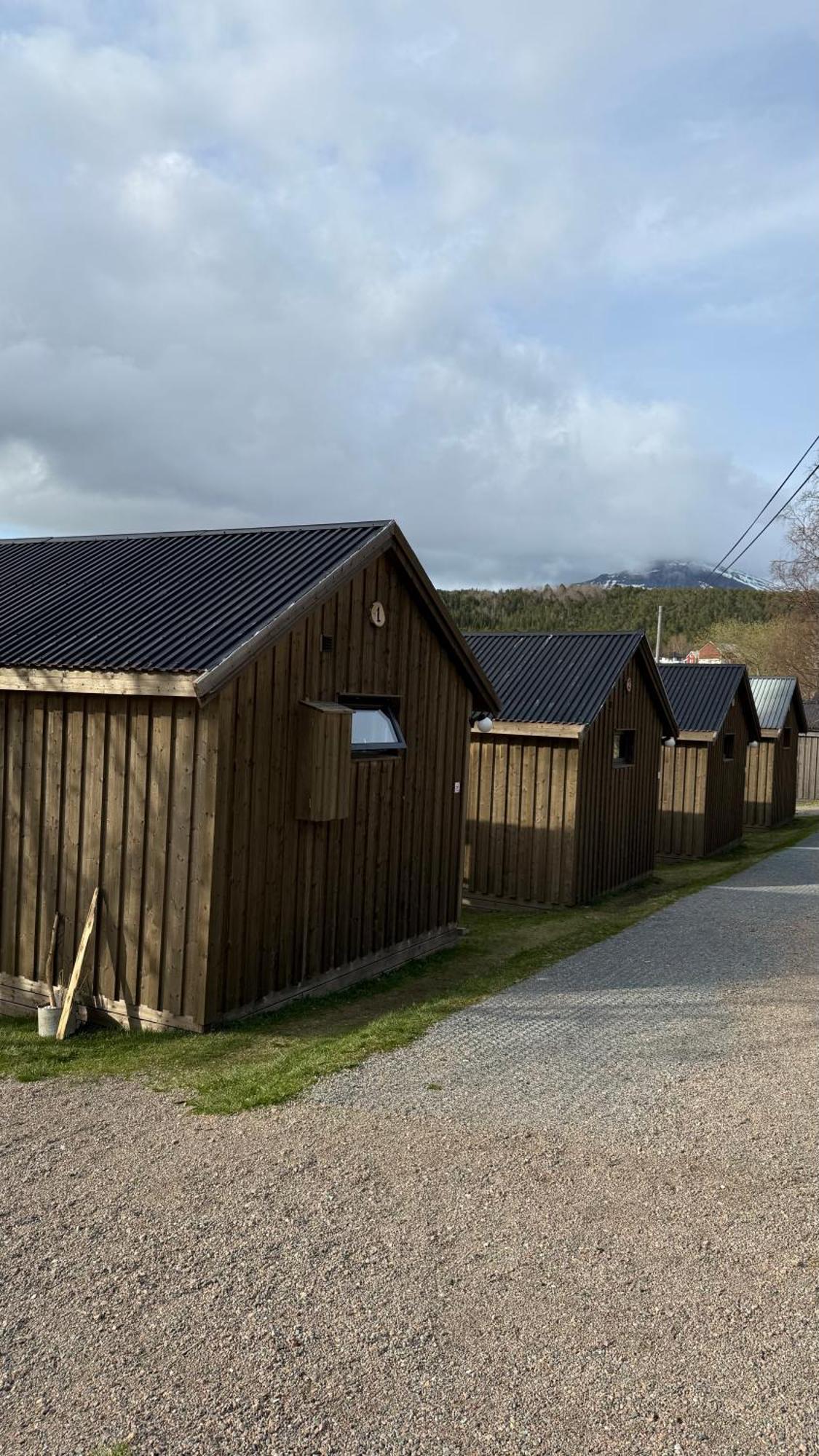 Base Camp Hamaroy Hotel Sorkil Exterior photo